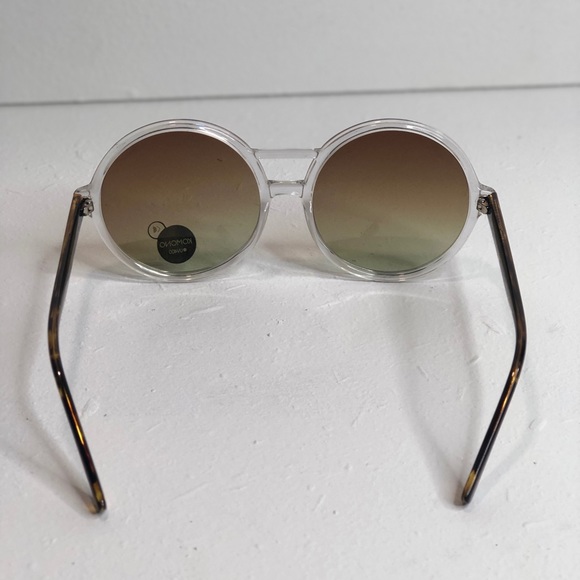 KOMONO Coco Clear/Tortoise Sunglasses (NEW… - Picture 7 of 9